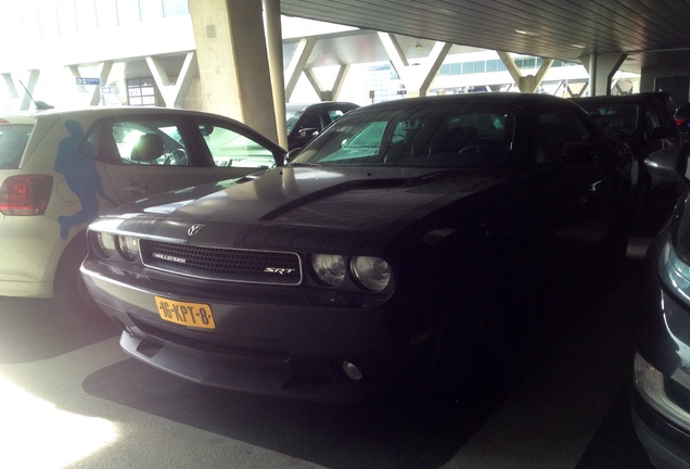 Dodge Challenger SRT-8