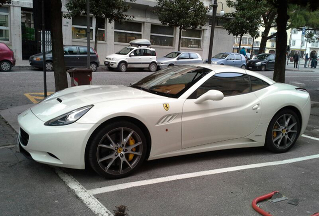 Ferrari California