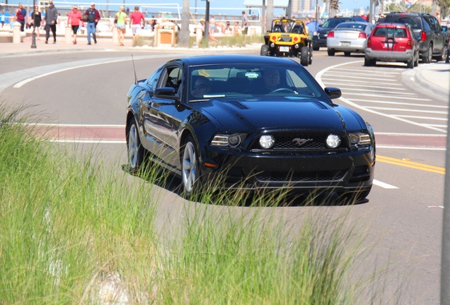 Ford Mustang GT 2013