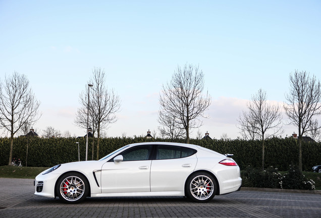 Porsche 970 Panamera GTS MkI