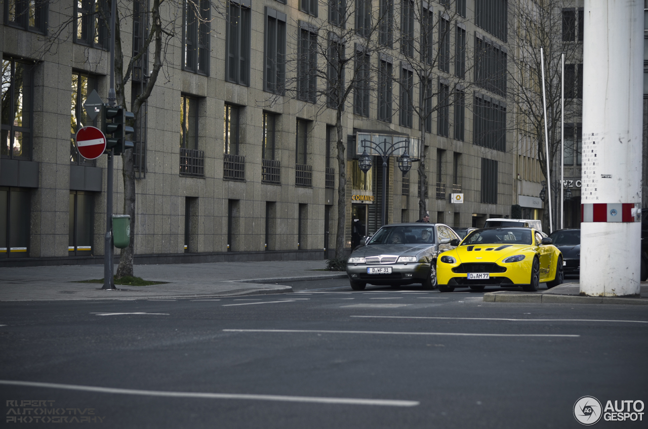 Aston Martin V12 Vantage S