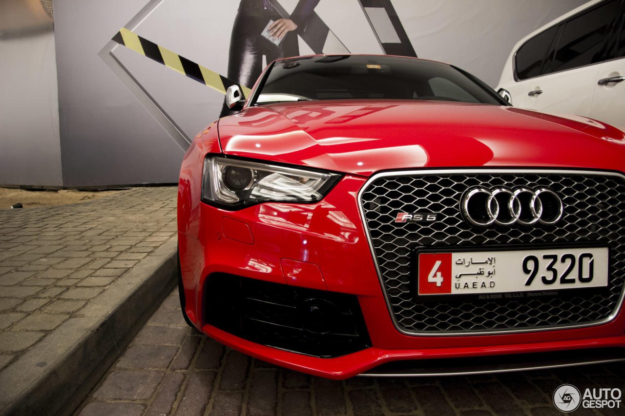 Audi RS5 B8 2012