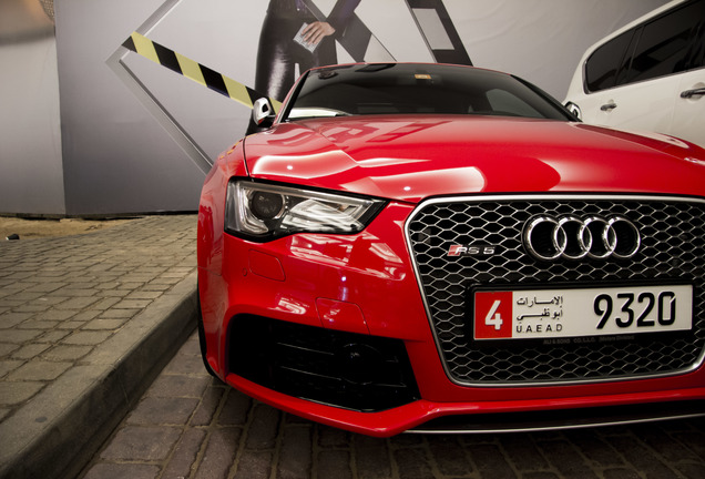 Audi RS5 B8 2012