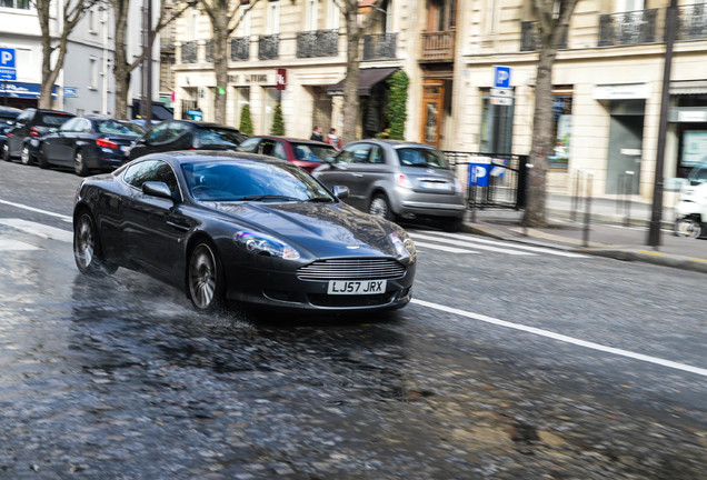 Aston Martin DB9