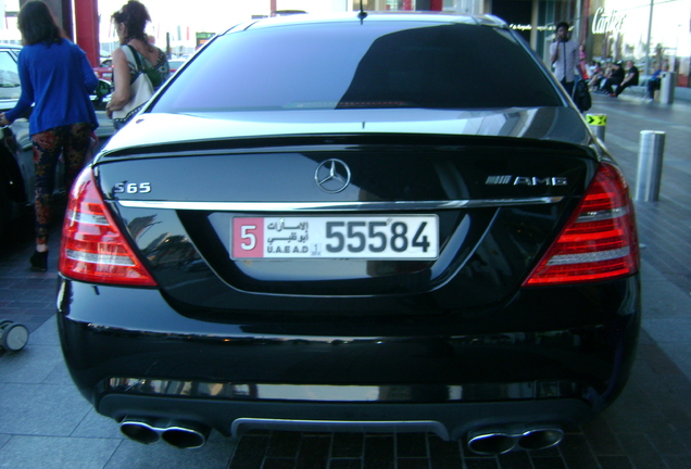 Mercedes-Benz S 65 AMG V221