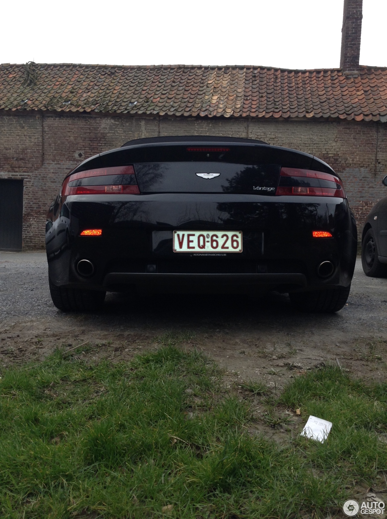 Aston Martin V8 Vantage Roadster