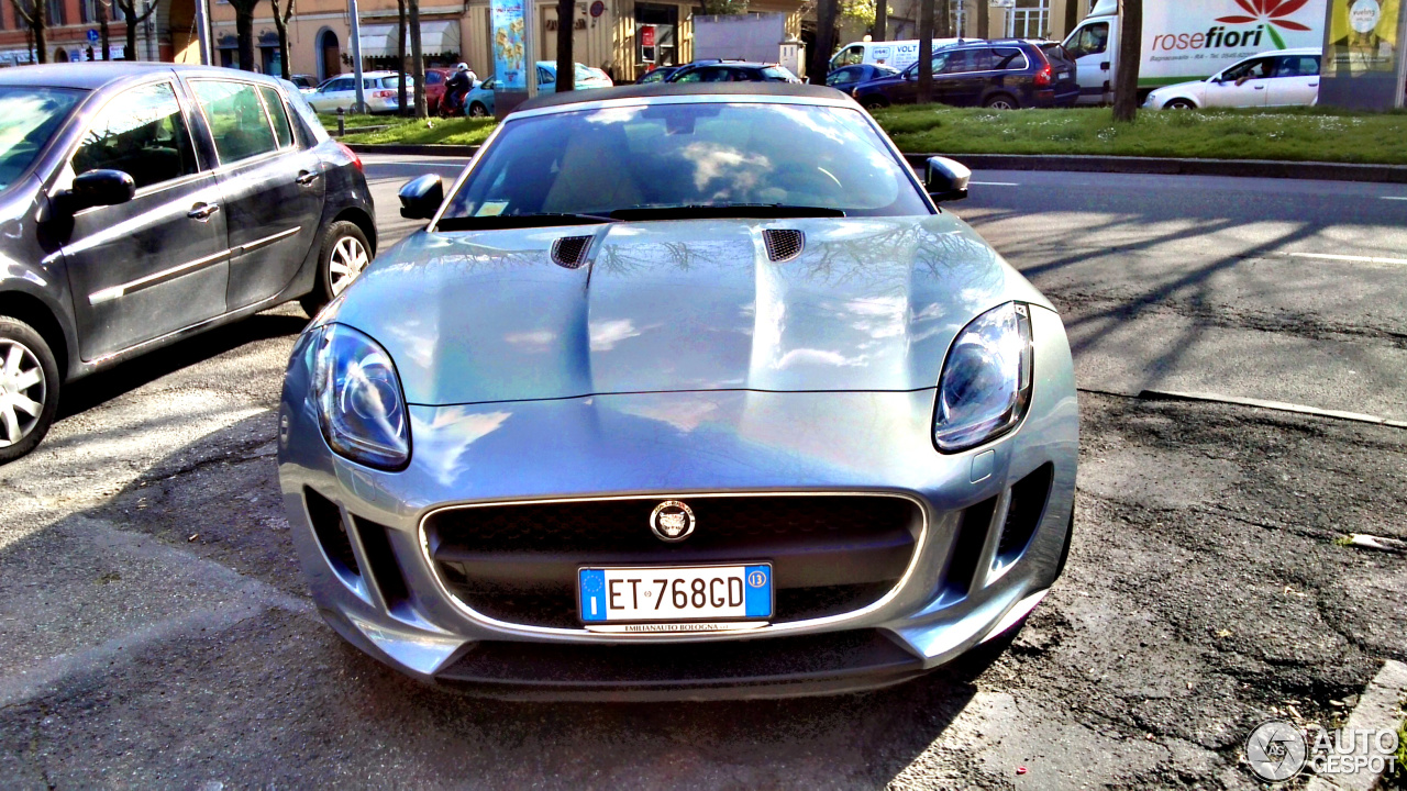 Jaguar F-TYPE S Convertible