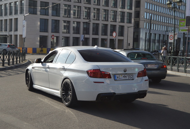 BMW M5 F10 2011