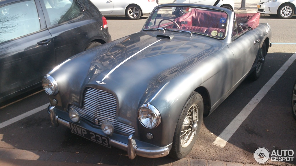 Aston Martin DB2 Drophead Coupé