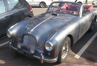 Aston Martin DB2 Drophead Coupé