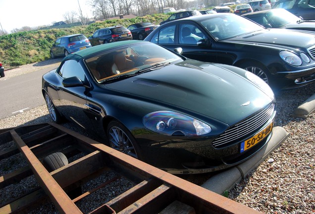 Aston Martin DB9 Volante