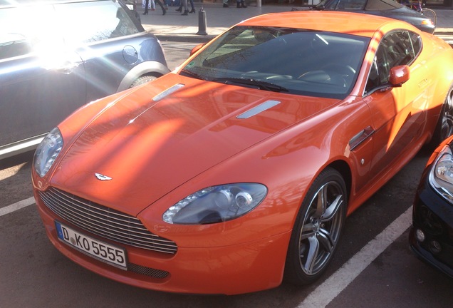 Aston Martin V8 Vantage N400