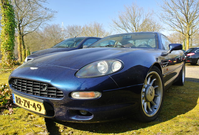 Aston Martin DB7