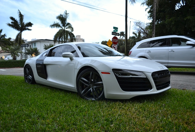 Audi R8 2013