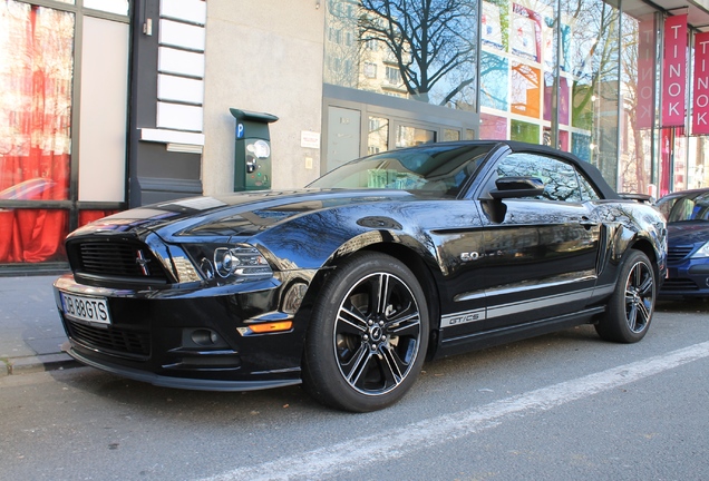 Ford Mustang GT California Special Convertible 2013