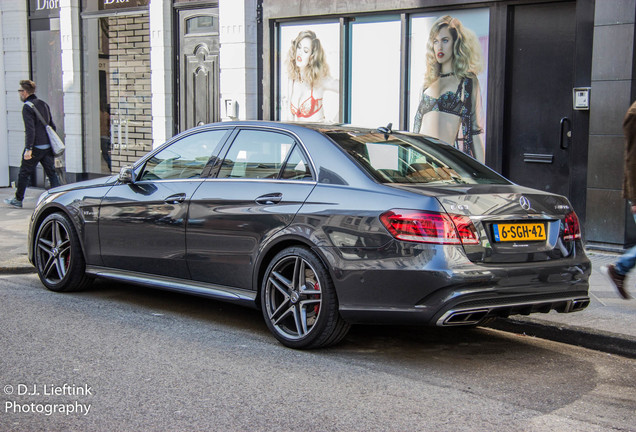 Mercedes-Benz E 63 AMG S W212