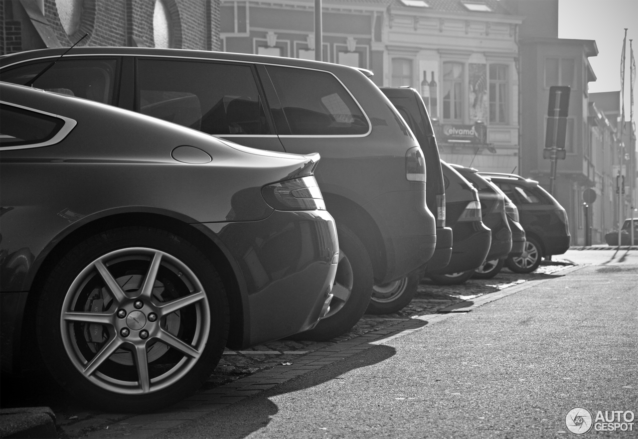 Aston Martin V8 Vantage