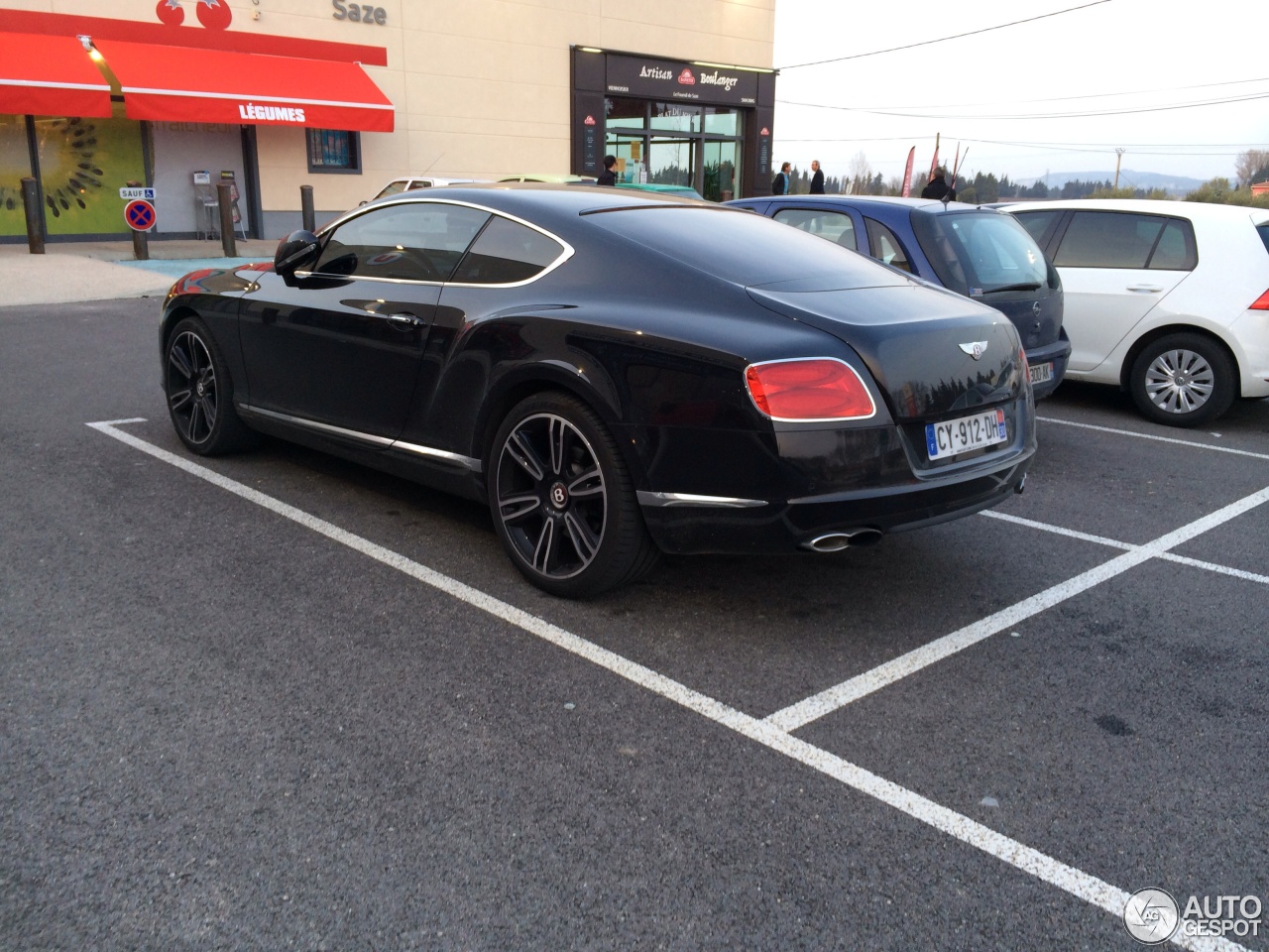 Bentley Continental GT V8