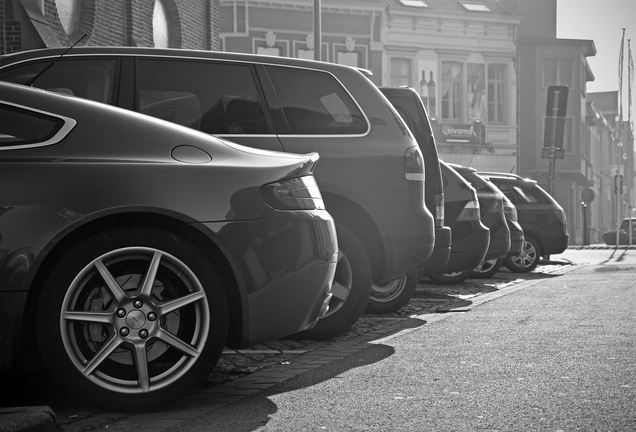Aston Martin V8 Vantage