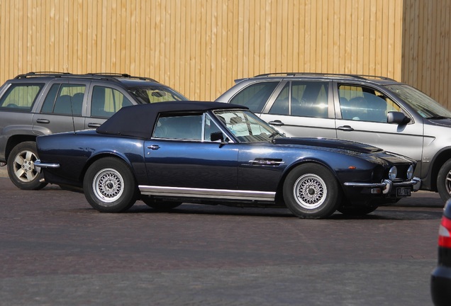 Aston Martin V8 Volante 1978-1990