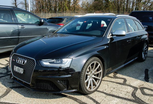 Audi RS4 Avant B8