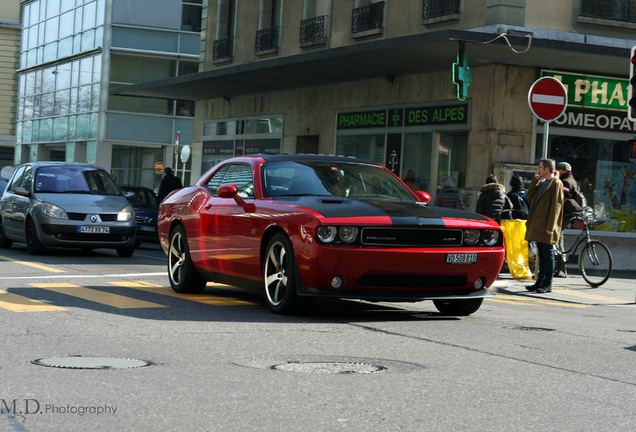 Dodge Challenger SRT-8 392