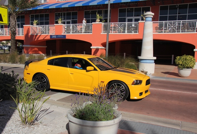 Dodge Charger SRT-8 Super Bee 2012