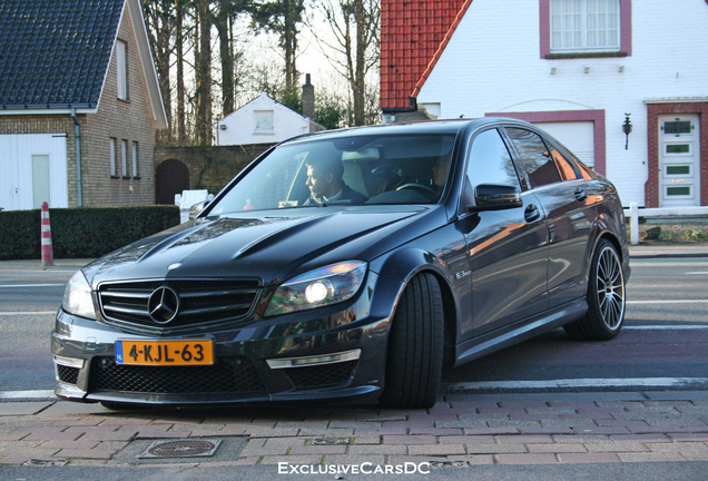 Mercedes-Benz C 63 AMG W204