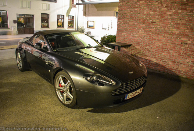 Aston Martin V8 Vantage Roadster