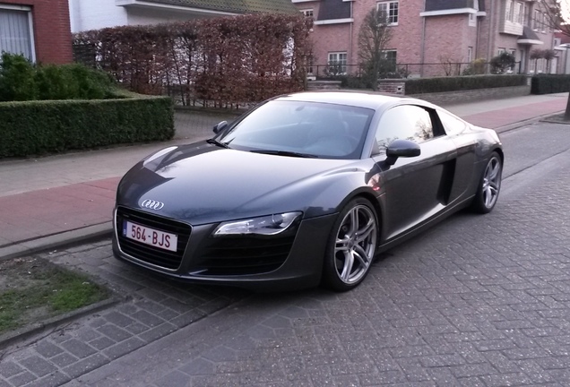 Audi R8