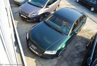 Audi S8 D3