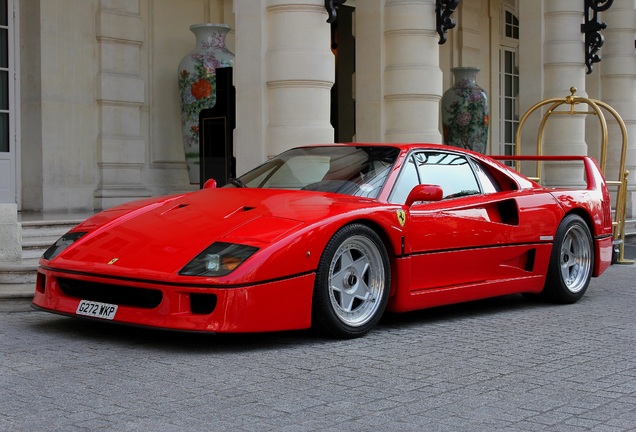 Ferrari F40