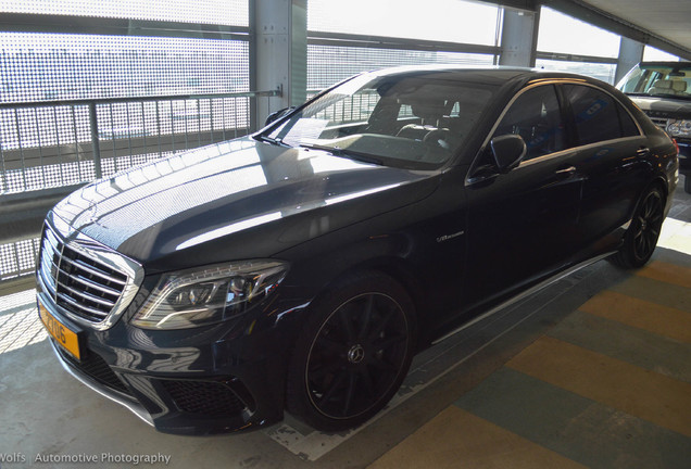 Mercedes-Benz S 63 AMG V222