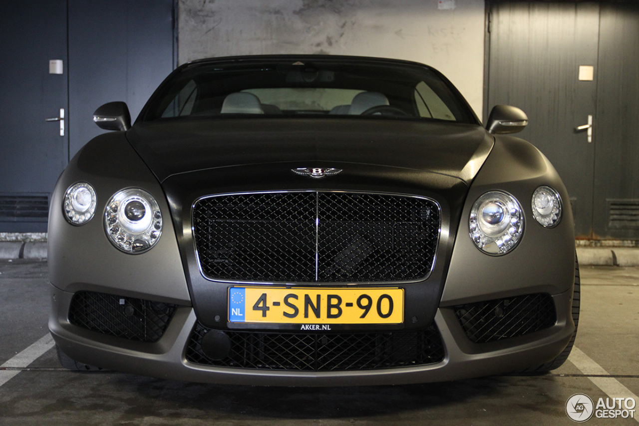 Bentley Continental GTC V8