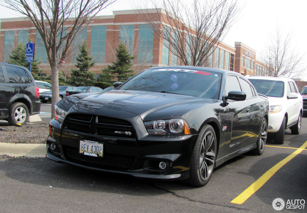 Dodge Charger SRT-8 Super Bee 2012