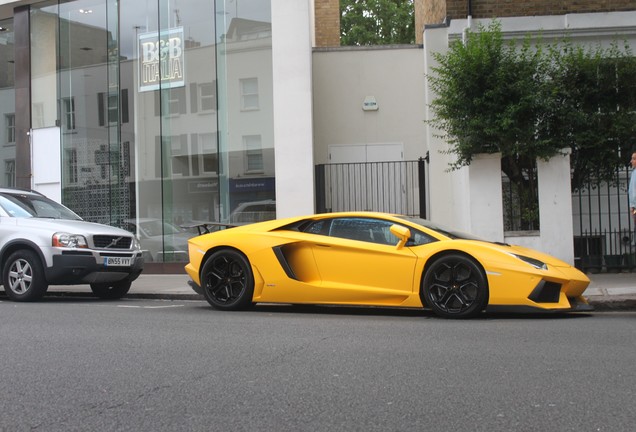 Lamborghini Aventador LP900-4 DMC Molto Veloce