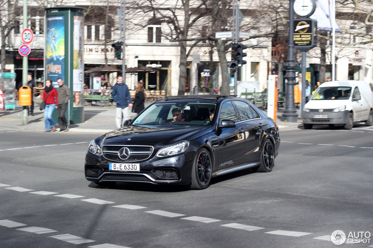 Mercedes-Benz E 63 AMG W212 V8 Biturbo