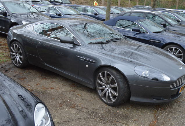 Aston Martin DB9