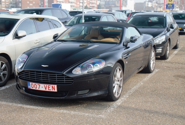 Aston Martin DB9 Volante