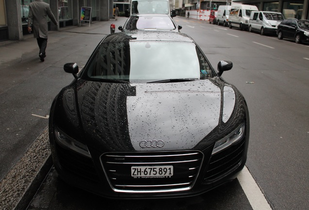 Audi R8 V10 2013