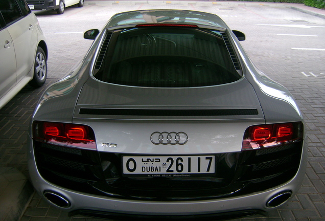 Audi R8 V10