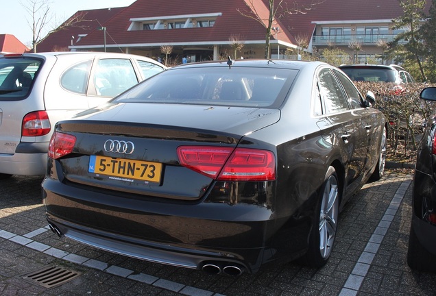 Audi S8 D4