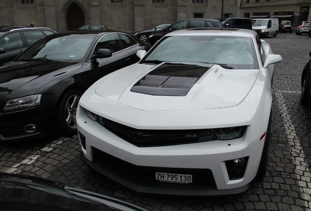 Chevrolet Camaro ZL1