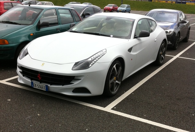 Ferrari FF