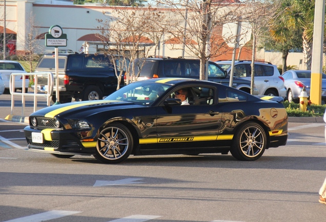 Ford Mustang GT 2013 Penske