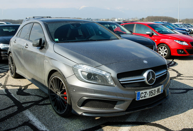 Mercedes-Benz A 45 AMG