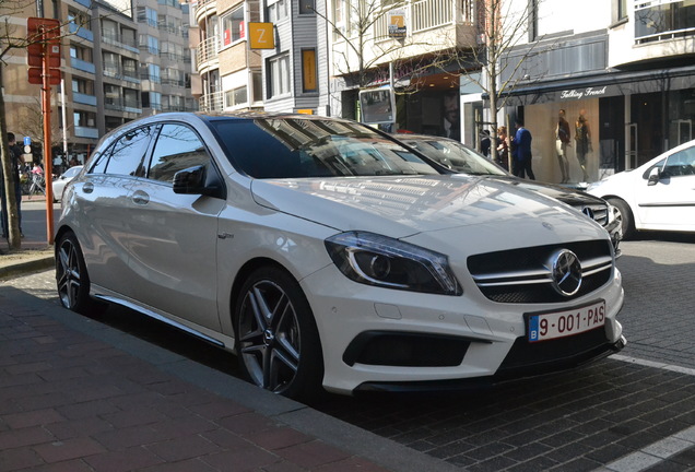 Mercedes-Benz A 45 AMG