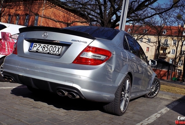 Mercedes-Benz C 63 AMG W204