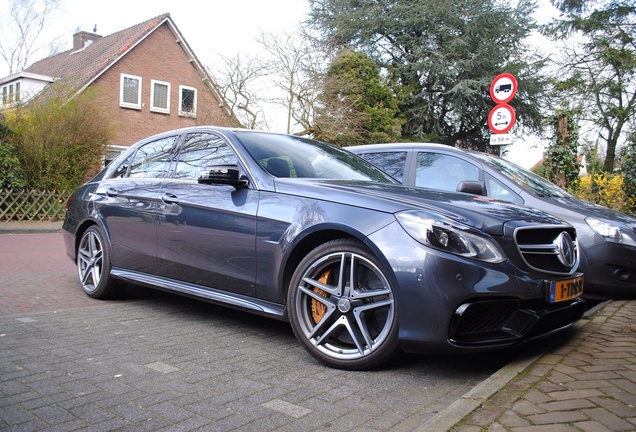 Mercedes-Benz E 63 AMG S W212