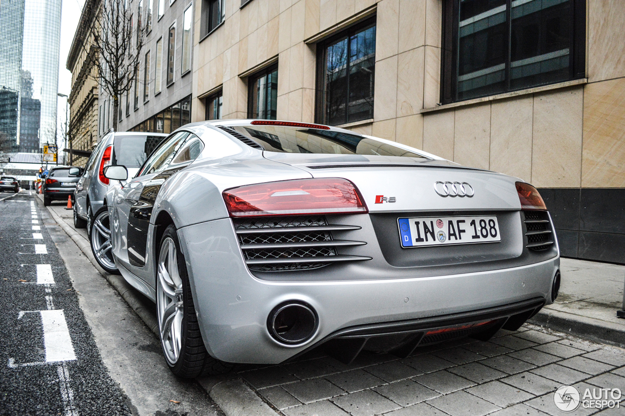 Audi R8 V10 Plus 2013